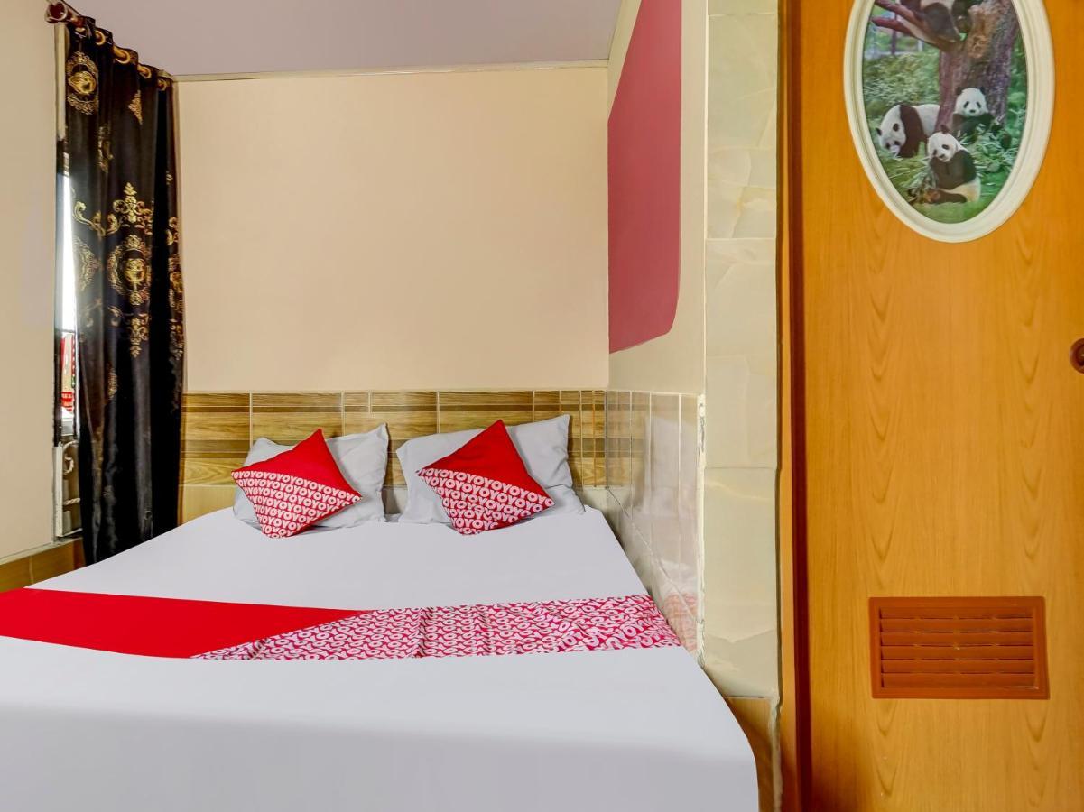 Oyo 90161 Hotel Lendosis Pipa Reja Angkatan 66 Палембанг Екстериор снимка